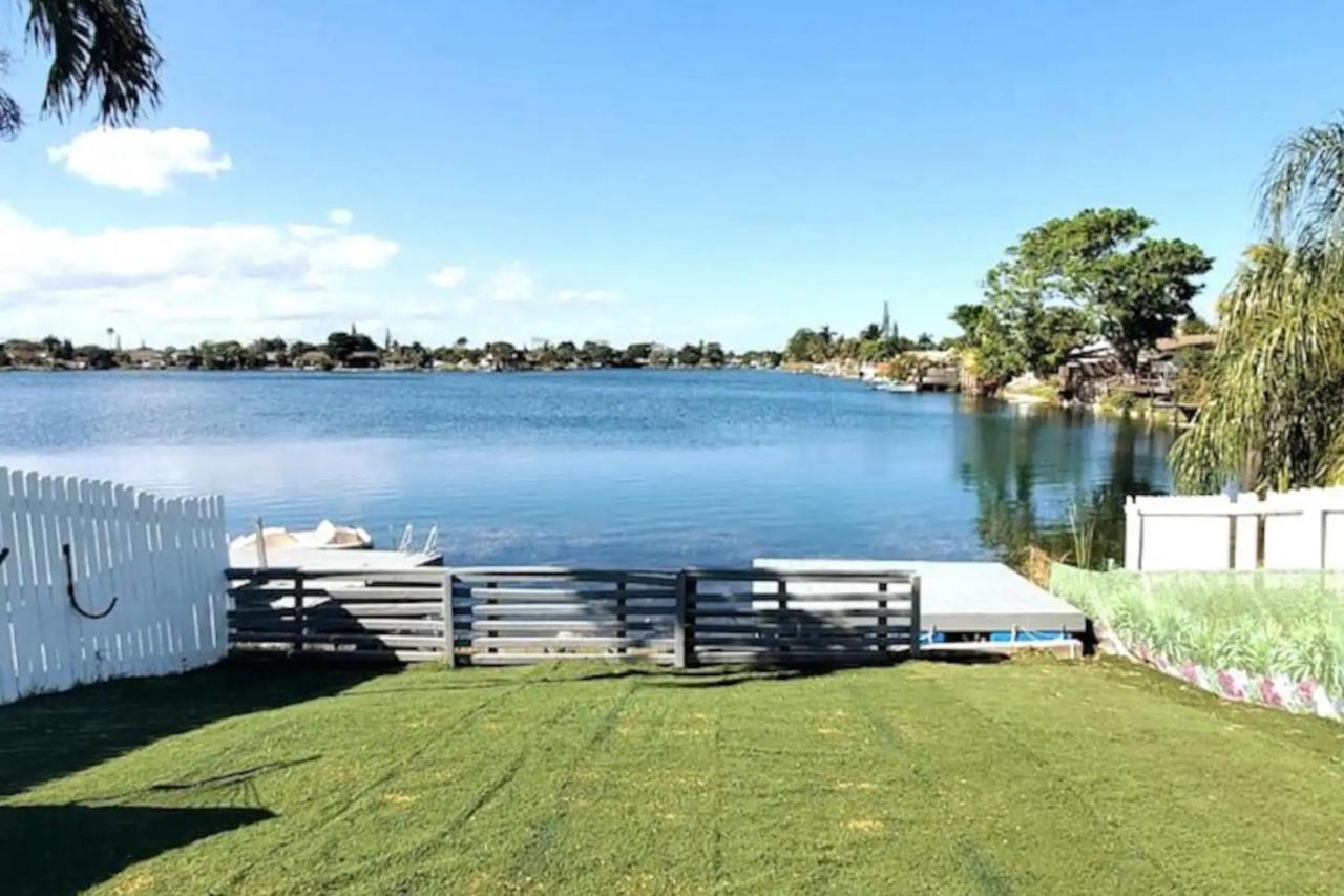 Lake Life Apartments - Stirling Lake Fort Lauderdale Exterior photo